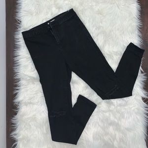 Forever 21 Black Distressed skinny jeans